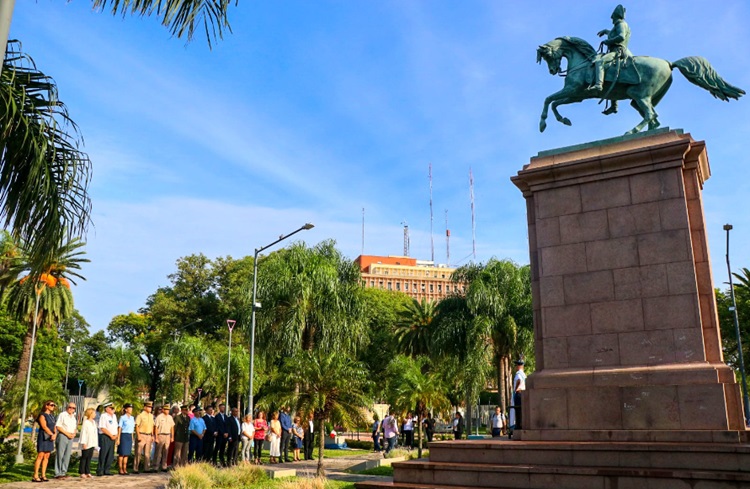 Emotivo Homenaje Al Gral San Martin En El Aniversario De Su Natalicio